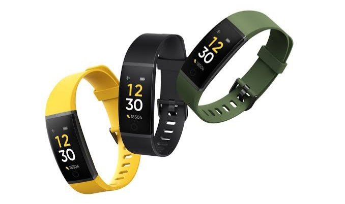 Best Fitness Trackers with SpO2, Sleep, Heart Rate & Swim Tracking